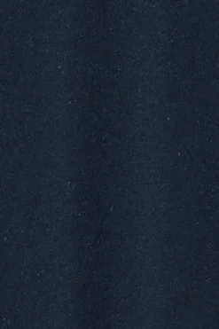 Camiseta azul marino en lino y algodón de cuello en pico y monograma bordado
