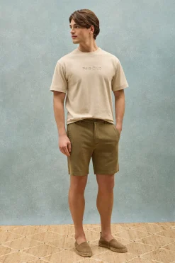 Camiseta beige de manga corta y cuello redondo con logotipo Polo Club