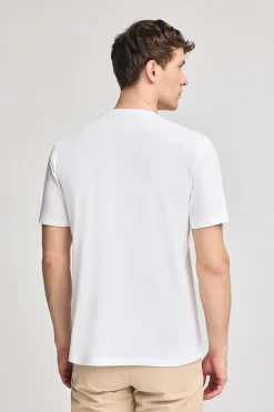 Camiseta blanca de manga corta con bolsillo y bordado Rigby Best