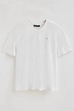 Camiseta blanca en lino y algodón de cuello en pico y monograma bordado