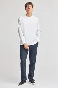 Camiseta blanca holgada con detalle Polo Club
