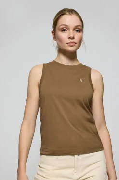 Camiseta básica marrón sin mangas y cuello redondo con logo bordado Rigby Go