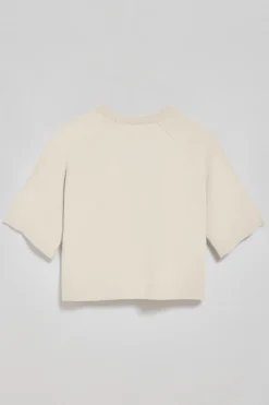 Camiseta color crudo Danae con logo bordado