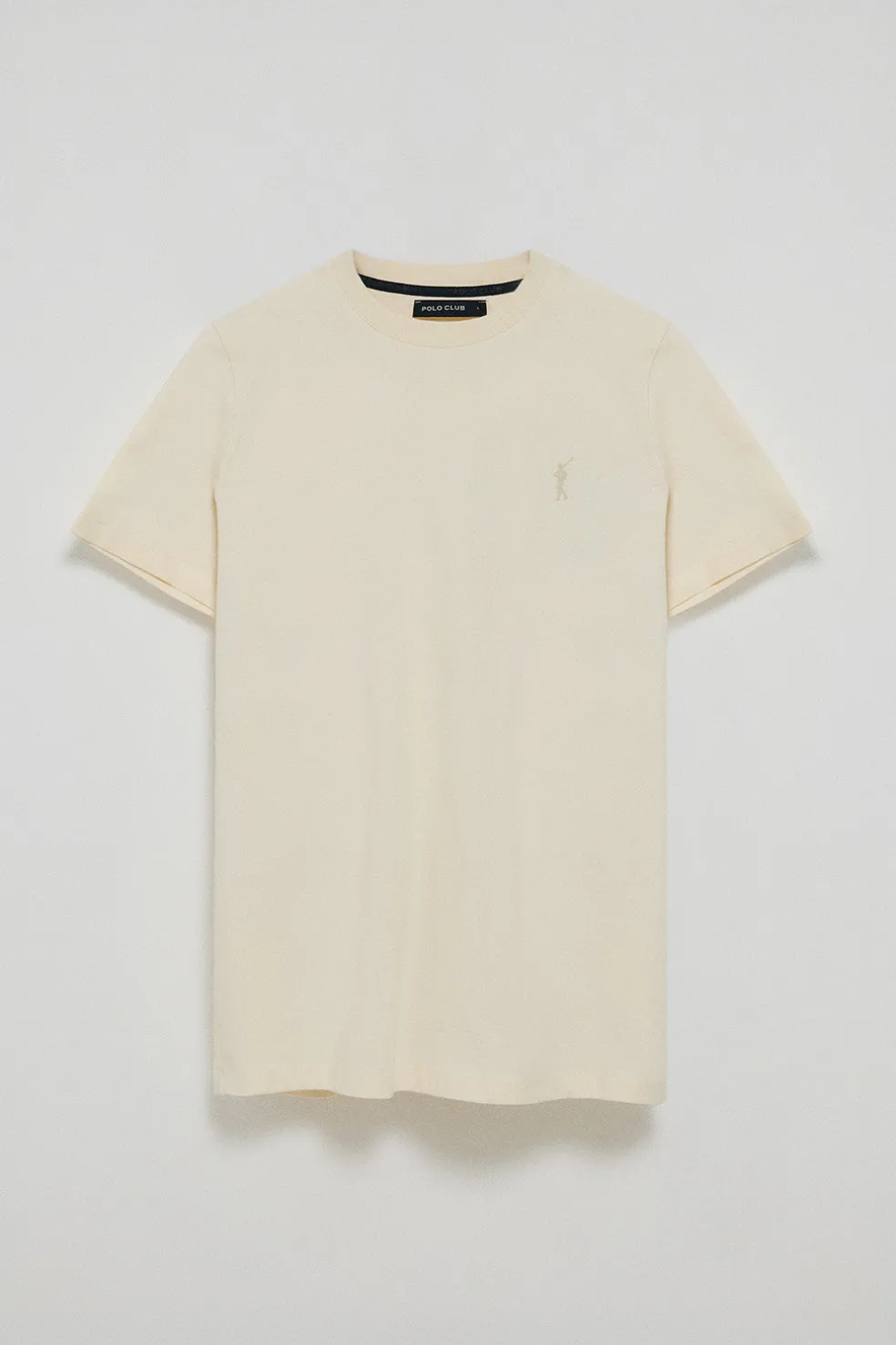 Camiseta color crudo de cuello redondo y Big Rigby Go engomado