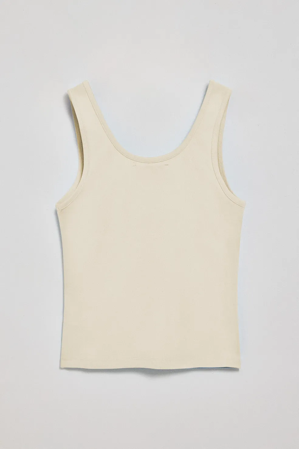 Camiseta color crudo de tirantes con bordado Rigby Go