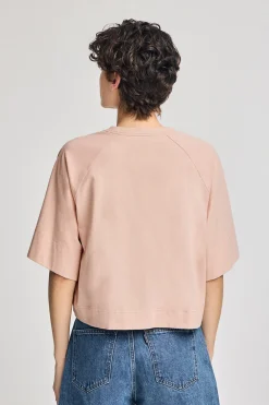 Camiseta color maquillaje Danae con logo bordado