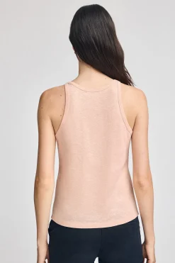 Camiseta color maquillaje de lino y algodón con monograma bordado