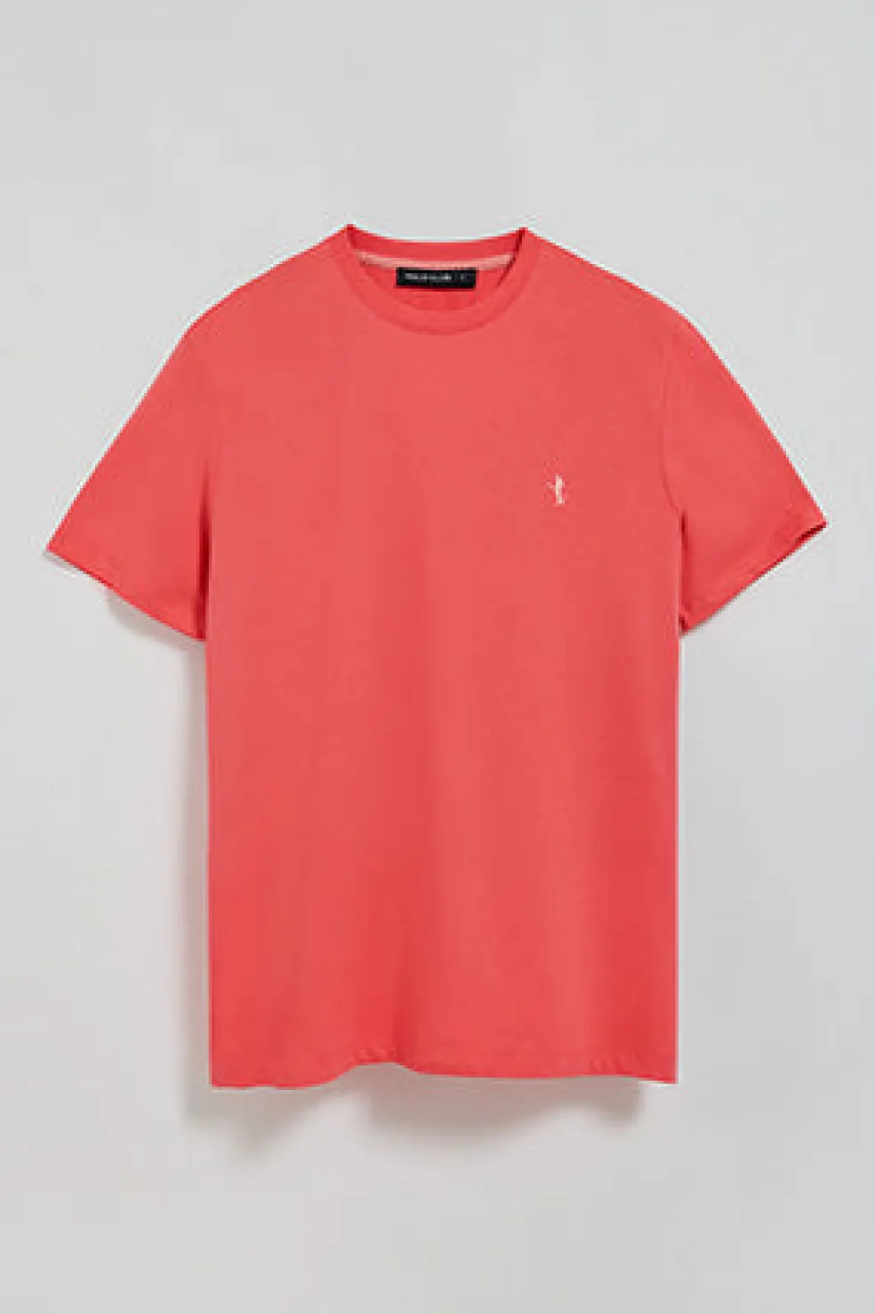 Camiseta coral básica de cuello redondo y bordado Rigby Best
