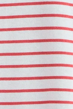 Camiseta de rayas color coral y beige con monograma bordado