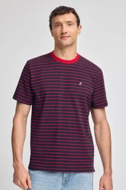Camiseta de rayas rojas y azul marino con monograma bordado
