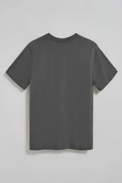 Camiseta gris asfalto con cuello de pico y logo bordado Rigby Go