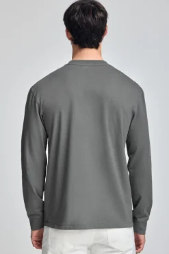Camiseta gris asfalto de manga larga y bordado Rigby Go