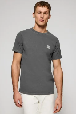 Camiseta gris asfalto garment dye con logo engomado Polo Club
