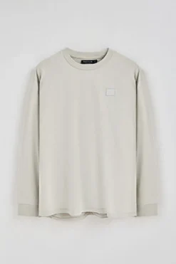 Camiseta gris claro holgada con detalle Polo Club
