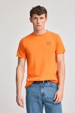 Camiseta naranja garment dye con detalle Polo Club