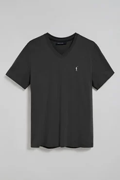 Camiseta negra con cuello de pico y logo bordado Rigby Go