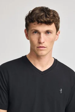 Camiseta negra de manga corta y cuello de pico con bordado Rigby Best