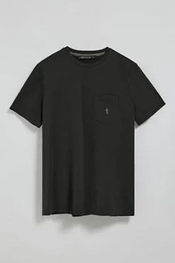 Camiseta negra de manga corta con bolsillo y bordado Rigby Best