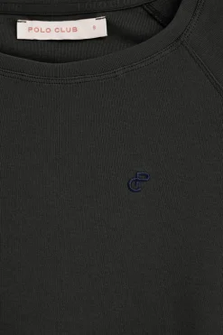 Camiseta negra Hesperia con monograma bordado
