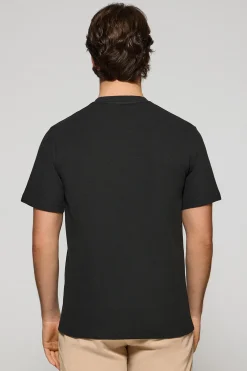 Camiseta negra microestructura con monograma bordado PC