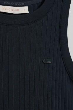Camiseta top Tamika azul marino acanalada con detalle de botón nacarado Polo Club