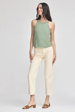Camiseta verde jade de lino y algodón con monograma bordado