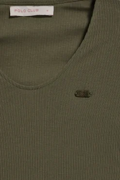 Camiseta verde militar Penelope con detalle de botón nacarado Polo Club
