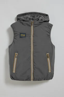 Chaleco gris oscuro ligero con capucha fija y detalles Polo Club