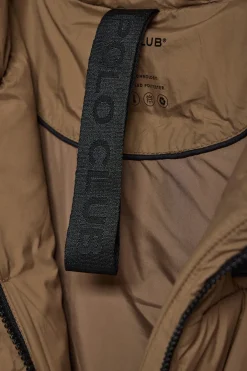 Chaleco marrón Siena de capucha fija y detalles Polo Club