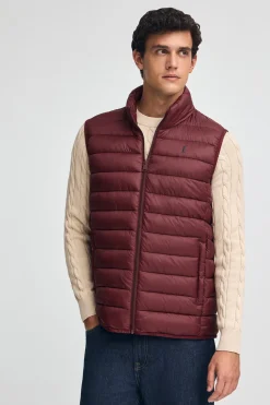 Chaleco ultralight granate con logo Rigby Go