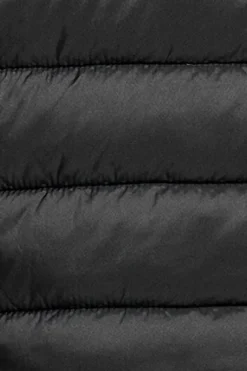 Chaleco ultralight negro Pau de capucha extraíble y bordado PC