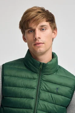Chaleco ultralight verde botella con logo Rigby Go