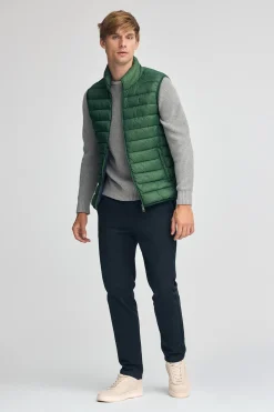 Chaleco ultralight verde botella con logo Rigby Go