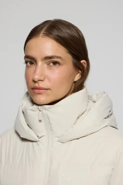 Chaqueta acolchada gris Glacier de capucha fija y detalles Polo Club