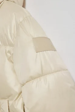 Chaqueta beige corta acolchada Sidney con detalles Polo Club