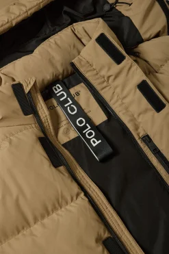 Chaqueta beige oscuro Midtown de capucha desmontable y detalles Polo Club