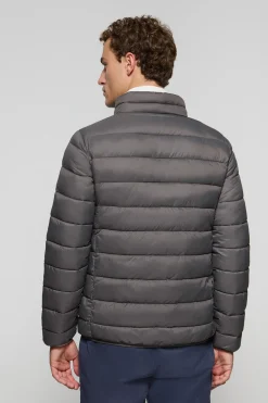 Chaqueta Chase ultralight gris oscuro con parche Rigby Go