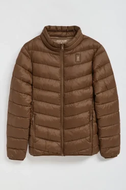 Chaqueta Chase ultralight marrón con parche Rigby Go