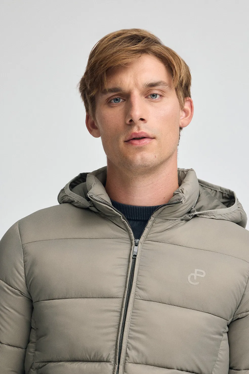 Chaqueta Ciro color piedra con logo Polo Club