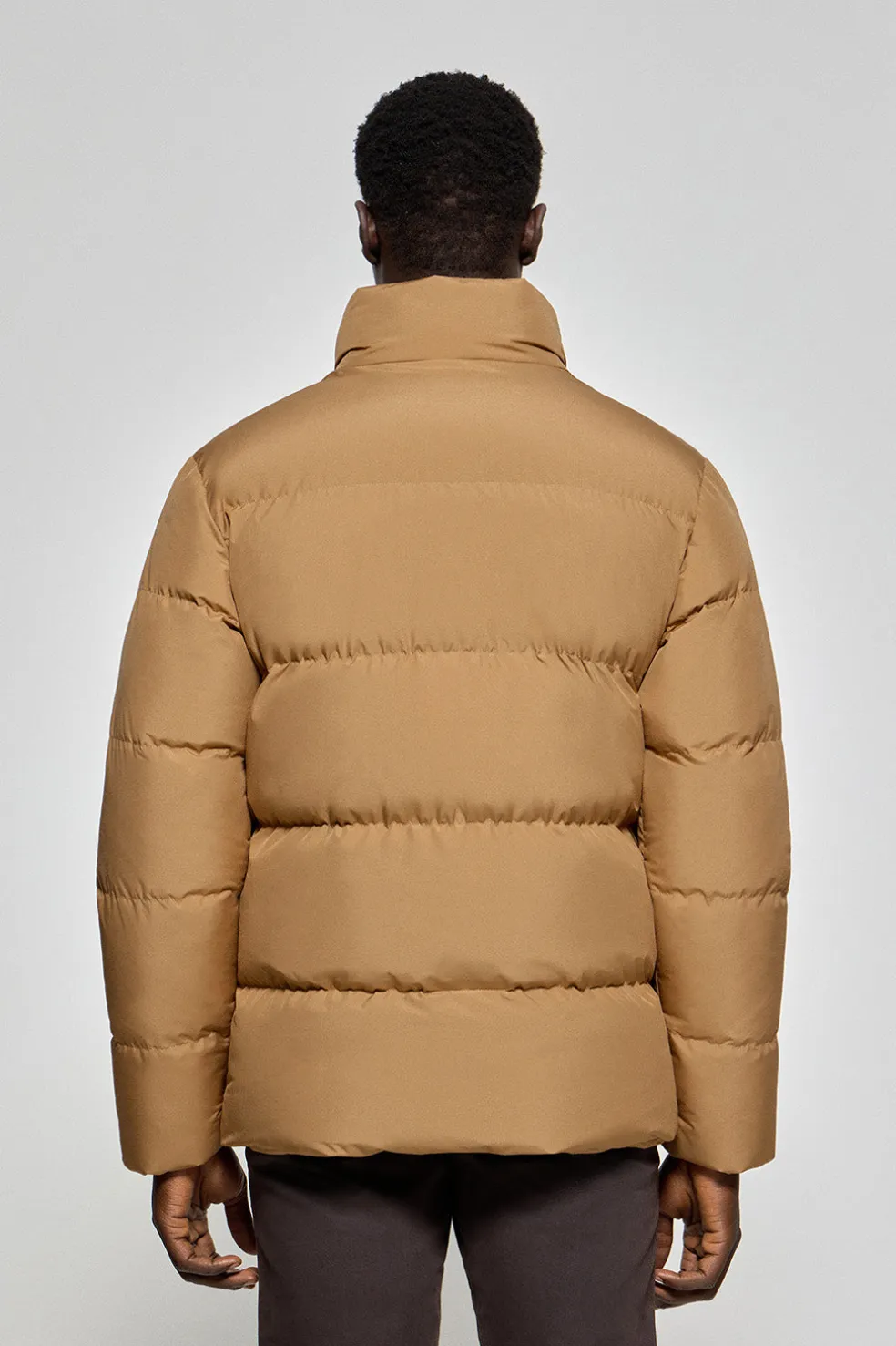 Chaqueta color camel Slope acolchada con detalles Polo Club