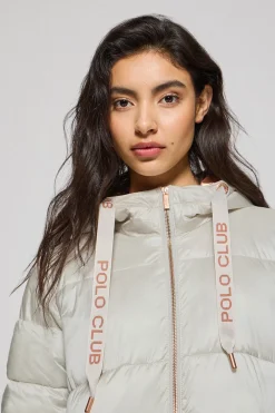 Chaqueta color hielo larga y acolchada Rose de capucha fija y detalles Polo Club
