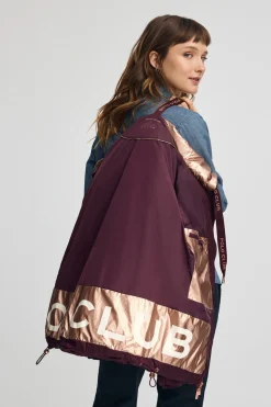 Chaqueta Ingrid color borgoña con logo Polo Club