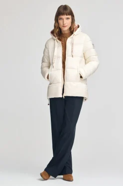 Chaqueta Ingrid color crudo con logo Polo Club