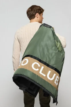 Chaqueta negra Midtown de capucha desmontable y detalles Polo Club