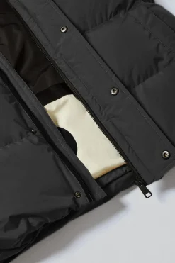 Chaqueta negra Slope acolchada con detalles Polo Club