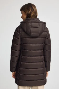 Chaqueta Salima Embroidery color chocolate con logo Rigby Go