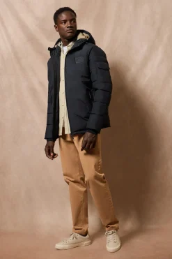 Chaqueta St Moritz azul marino acolchada de capucha fija y detalles Polo Club