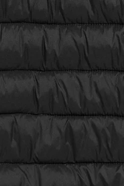 Chaqueta ultralight negra Corey de capucha extraíble y bordado PC