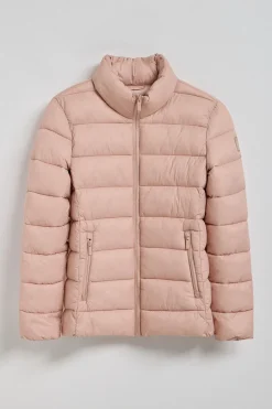 Chaqueta ultralight Susanne color rosa palo con parche Rigby Go