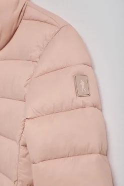 Chaqueta ultralight Susanne color rosa palo con parche Rigby Go